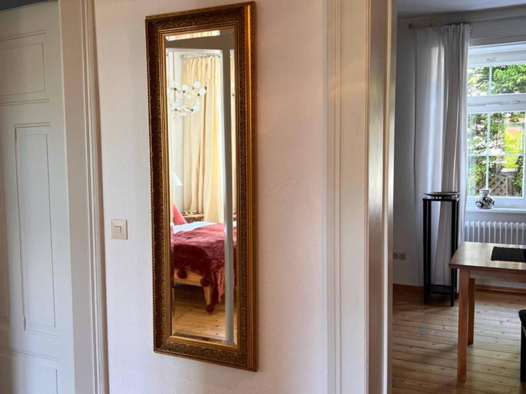 Seeglueck Seeliebe - Charmante Jugendstilwohnung Mit Parkplatz Direkt Im Zentrum Nahe Bahnhof Und Seeufer In Constanţa Exterior foto